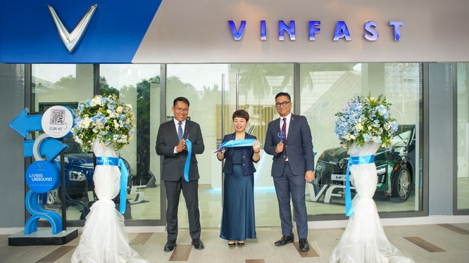 VinFast khai trương 3 cửa hàng tại Philippines