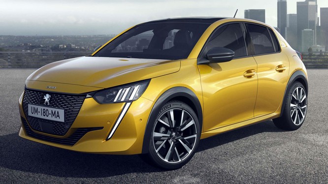 Peugeot 208 vượt qua Tesla Model 3 và Porsche Taycan trở thành mẫu xe của năm 2020 tại châu Âu