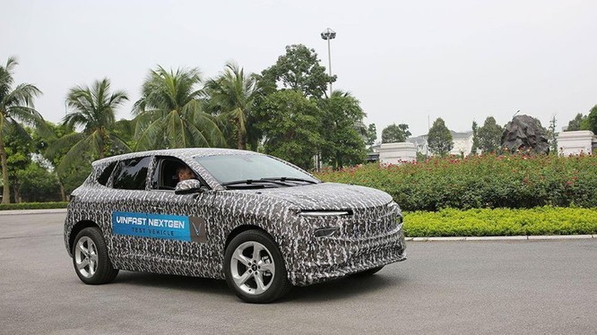  Ô tô điện đầu tiên của Vinfast lộ diện 