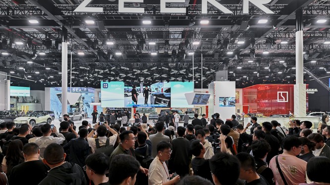Zeekr Group ra mắt, trải nghiệm loạt mẫu xe đột phá của Zeekr và Lynk & Co tại Triển lãm ô tô Thượng Hải 2025