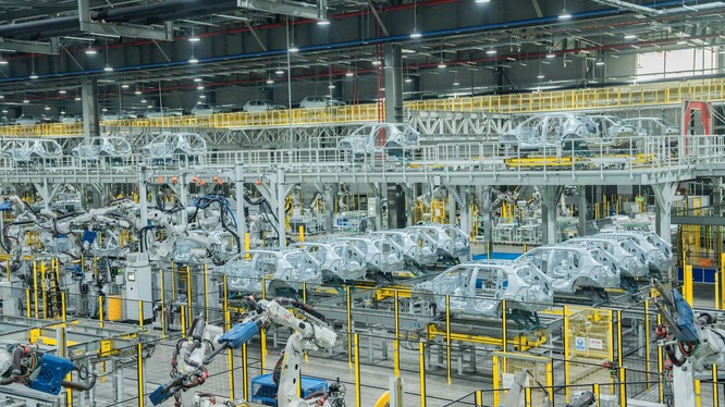 VinFast mở rộng hệ thống nhà cung ứng nội địa, cam kết bao tiêu sản phẩm đầu ra