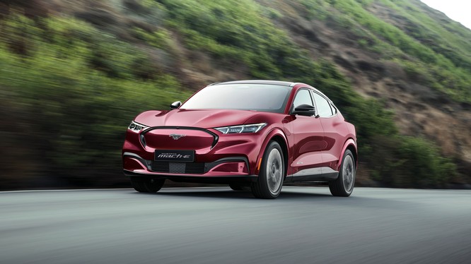 Mustang Mach-E – mang di sản biểu tượng của dòng xe pony đến với khách hàng yêu thích ô tô điện