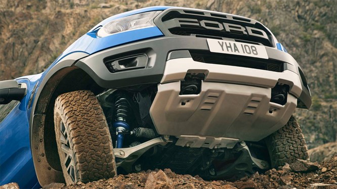 Tìm hiểu hoạt động của lò xo và giảm xóc trên ô tô