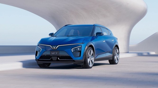 VF 7 – Mẫu xe được đón chờ nhất năm 2023 của VinFast
