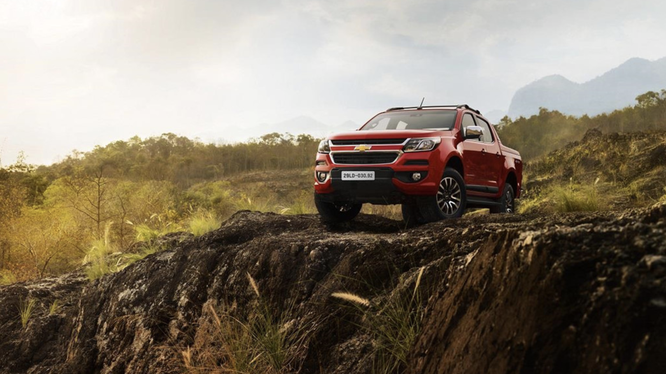 Xe Mỹ giảm giá sâu tới 120 triệu đồng tại thị trường Việt Nam