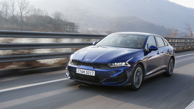 Kia Optima 2021 - Sự thay đổi đầy thuyết phục 