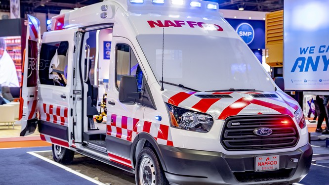 Ford Transit - không chỉ là một chiếc xe du lịch