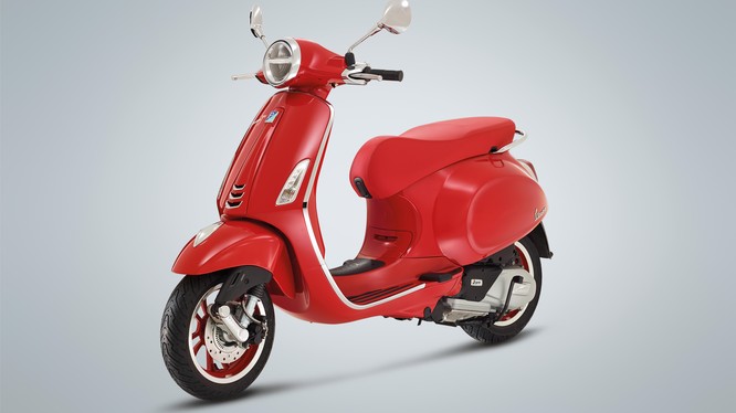 Vespa Primavera Red phiên bản đặc biệt
