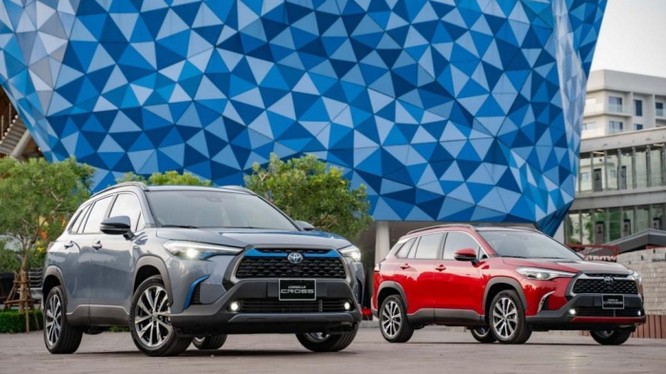 Toyota Corolla Cross ra mắt tại Việt Nam với giá bán hợp lý