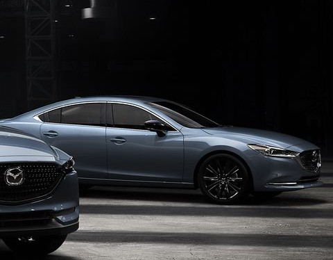 Mazda công bố 3 phiên bản Carbon đẹp huyền bí