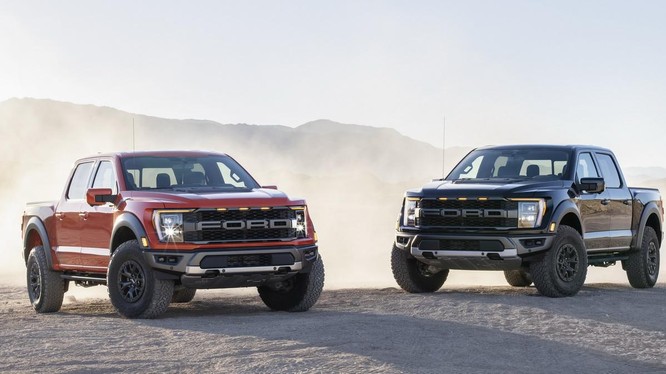 Ford tiết lộ F-150 Raptor 2021 và xác nhận động cơ V8 Super Duper Raptor R cho phiên bản 2022