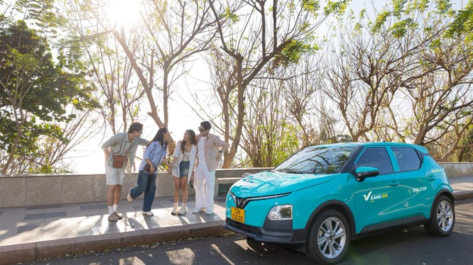 Xanh SM tri ân khách hàng và tài xế hơn 16 tỷ đồng, mỗi tuần tặng một xe VF3