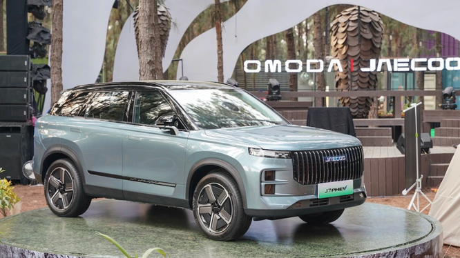 Tọa đàm "Thuế tiêu thụ đặc biệt với xe hybrid và pick - up: Giải pháp nào phù hợp?"