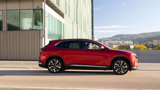 Phân khúc SUV 5 chỗ mua xe nào đáng tiền nhất?