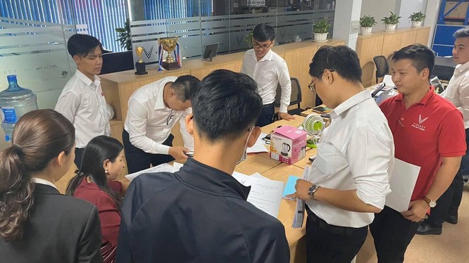 Ai là người đặt mua ô tô điện VinFast VF e34 nhiều nhất đến thời điểm này?