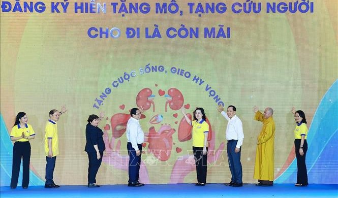 Thủ tướng Phạm Minh Chính kêu gọi mọi người dân Việt Nam đăng ký hiến tạng - gieo mầm sự sống