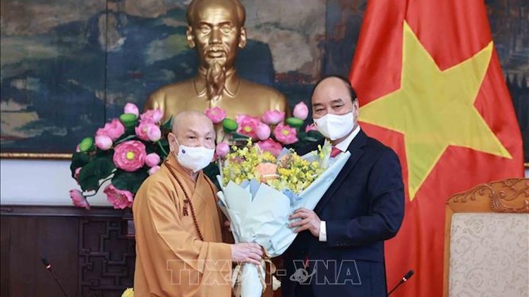 Chủ tịch nước Nguyễn Xuân Phúc tiếp Đoàn Lãnh đạo Giáo hội Phật giáo Việt Nam