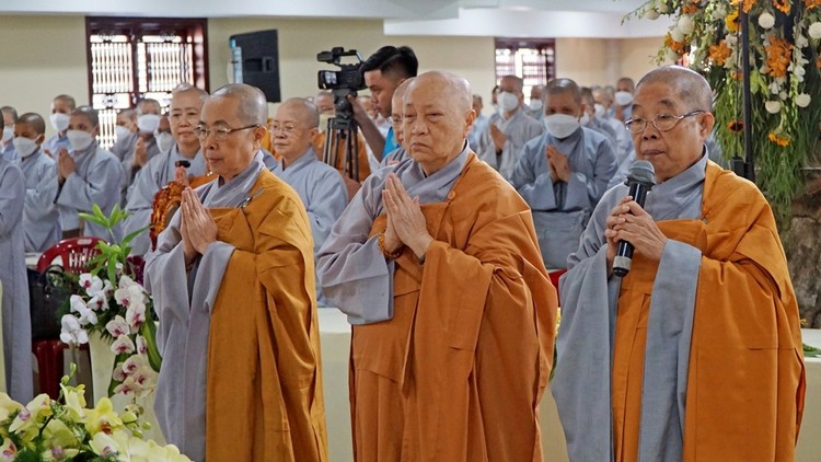 Chư Ni Phân ban Ni giới T.Ư tại Khóa Bồi dưỡng Luật học năm 2023 tổ chức tại chùa Vĩnh Nghiêm