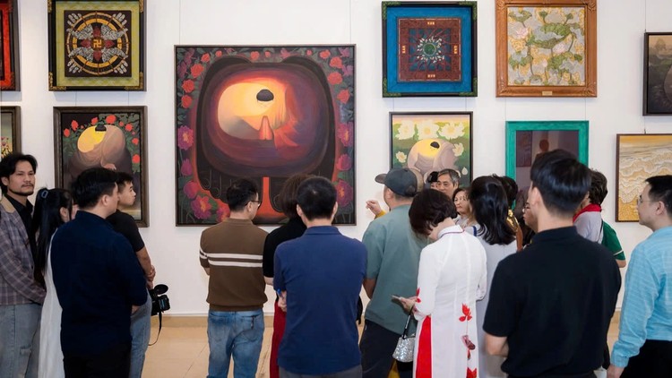 Triển lãm “Sáng đạo trong đời” nâng cao nhận thức về đạo Phật