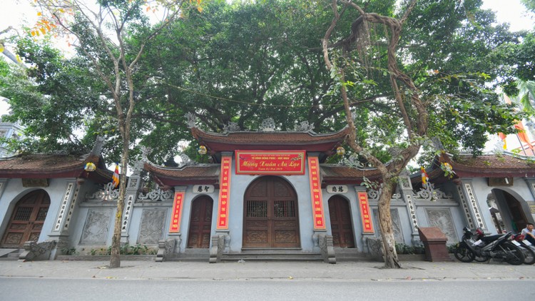 Chùa cổ Hòe Nhai