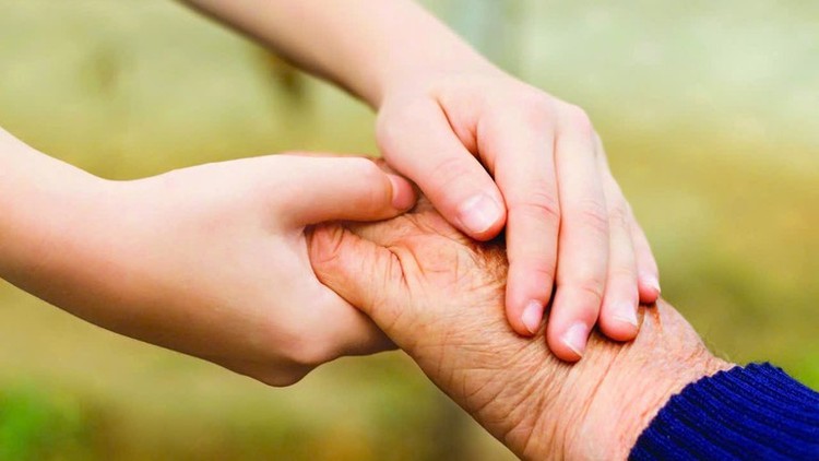 Hiếu là cội nguồn của đạo làm người