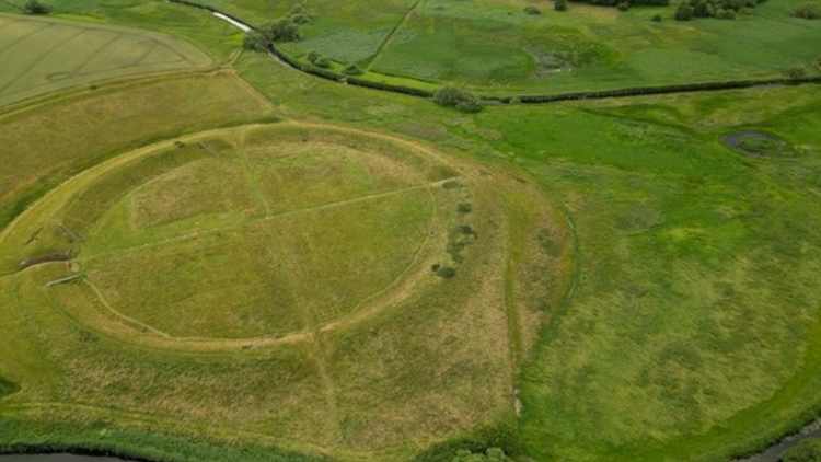 Pháo đài Viking vòng tròn. Ảnh: Olivier FENIET