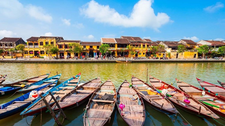 Phố cổ Hội An được UNESCO công nhận là Di sản văn hóa Thế giới năm 1999. Ảnh: Klook