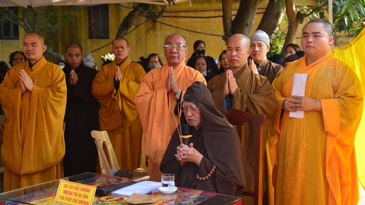 Lễ rót đồng đúc Đại Hồng Chung tại trụ sở Ban trị sự GHPGVN thành phố Hải Phòng 