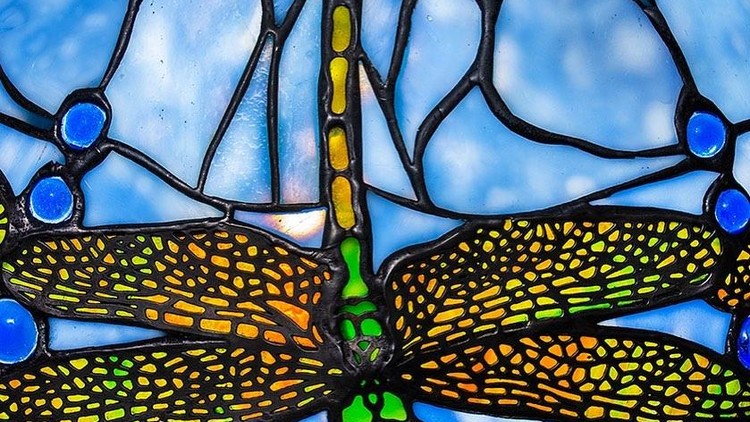 Đèn Tiffany Chuồn chuồn trên mặt nước