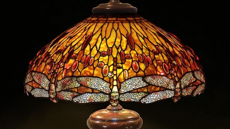 Chao đèn chuồn chuồn màu hổ phách - Đường kính 22" 