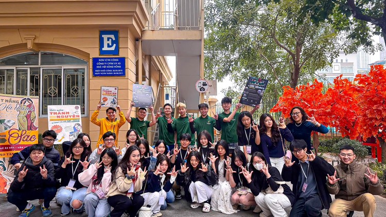 Lan tỏa yêu thương qua “Sự sáng tạo không lời” tại Ngày hội Ấm áp mùa Xuân Nguyễn Siêu