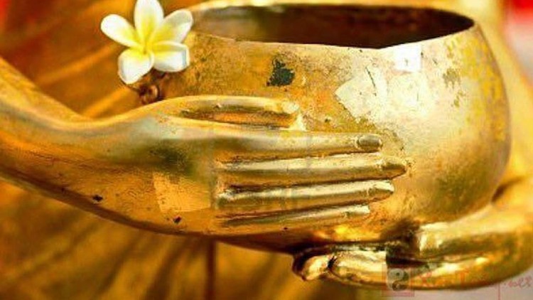 Khất thực: Nếu đúng pháp sẽ mang đến hình ảnh đẹp, làm sai thì sẽ đem đến hình ảnh dung tục