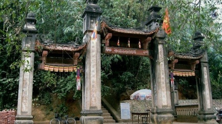 Chiêm ngưỡng vẻ đẹp độc đáo của chùa Tây Phương