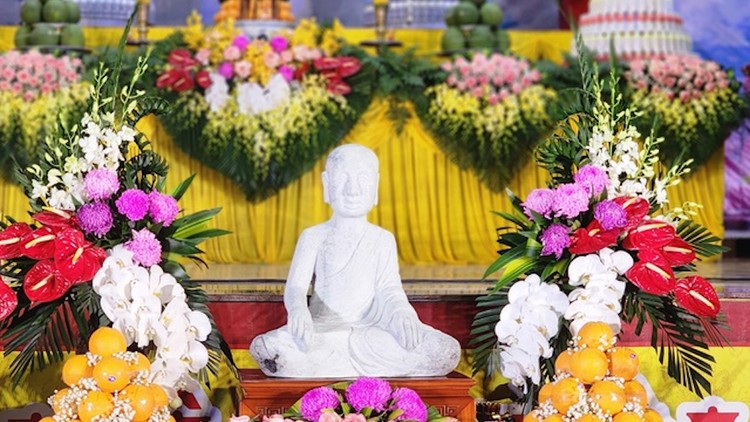 Tại cung Trúc Lâm Yên Tử (chùa Yên Tử), việc chế tác tượng Phật hoàng Trần Nhân Tông được công bố.