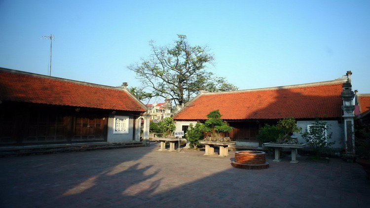 chùa Dâu mang kiểu kiến trúc “nội công ngoại quốc” điển hình của các ngôi chùa cổ miền Bắc.