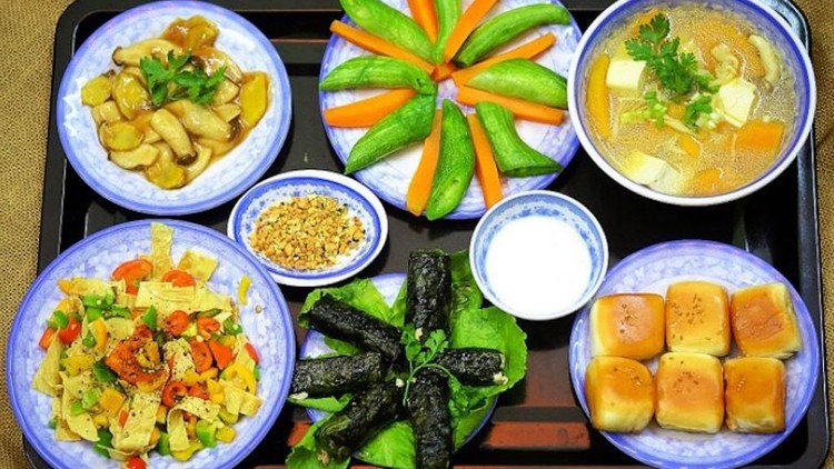 Vì sao nên ăn chay vào ngày mùng 1 và ngày rằm hàng tháng?