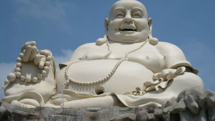 Người làm bạn đau một lần, bạn tự làm mình đau nhiều lần khi không buông