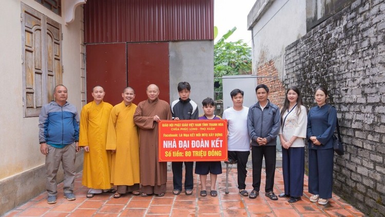 Khởi công xây dựng nhà Đại đoàn kết cho gia đình có hoàn cảnh khó khăn tại Vĩnh Lộc, Thanh Hoá