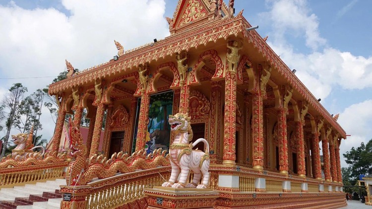 Kiến trúc độc đáo cũng là điểm thu hút ngôi chùa này.