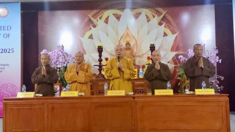 Hơn 5 triệu lượt người chiêm bái Xá lợi Đức Phật ở chùa Quán Sứ