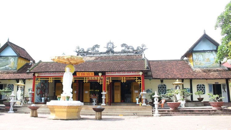 Điều chưa biết về chiếc chuông cổ gần 200 tuổi ở tổ đình Bác Ái