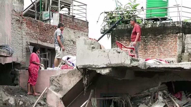 Thiệt hại sau lũ quét tại Nuwakot, Nepal. 