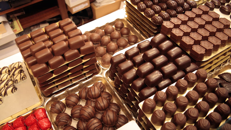 Xuất hiện loại socola mới lành mạnh và ít ngọt hơn. Ảnh: Maurice Savage/Alamy