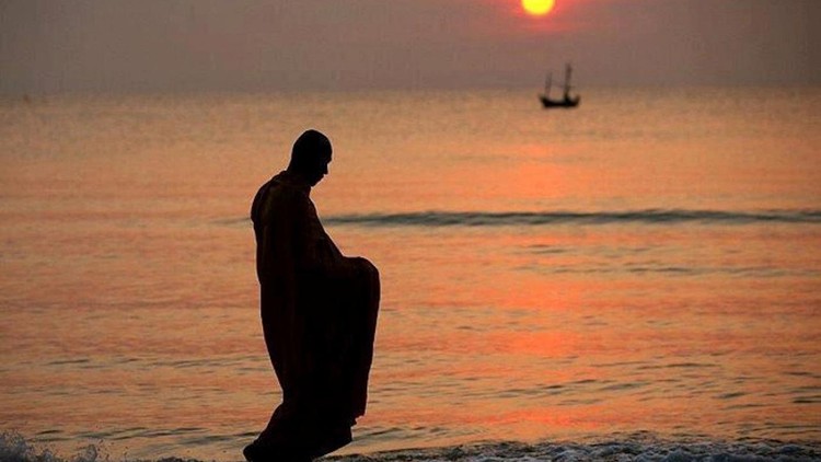 Phương pháp loại bỏ tham dục trong cuộc sống và tu hành