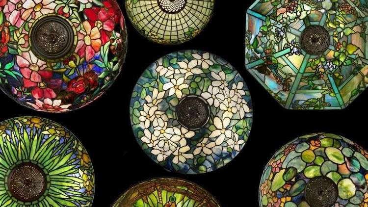 Cách để 'mix and match' những chiếc đèn cổ Tiffany 