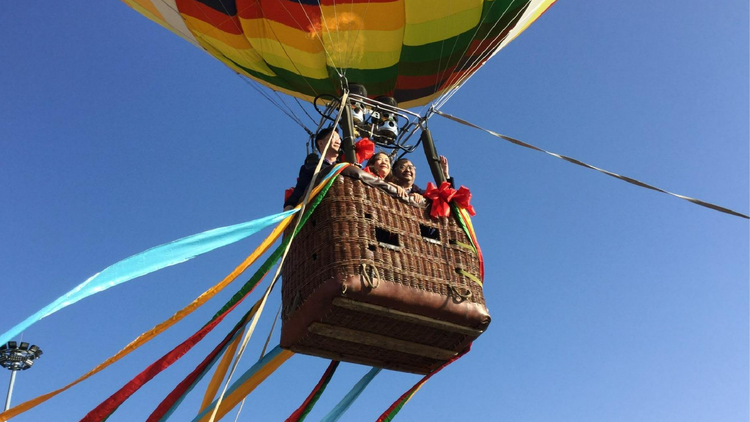 Hà Nội thúc đẩy du lịch bằng Khinh khí cầu, hình thức du lịch mạo hiểm thú vị ven sông Hồng