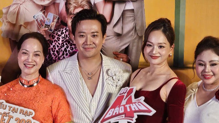 NSND Lê Khanh, Big Daddy, Quân A.P cùng dàn sao tới tham dự họp báo ra mắt phim Tết "Bộ tứ báo thủ" tại Hà Nội 