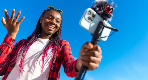 UNESCO: 62% nhà sáng tạo nội dung số không kiểm tra tính chính xác trước khi đăng tải