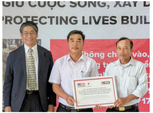 Hình ảnh tại Lễ bàn giao. Ảnh: ĐSQ Nhật Bản.