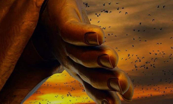 Do vô minh và ái dục chi phối mà chúng sanh cứ sống rồi chết, chết rồi lại sống, cứ thế mãi mãi trối lăn vào một trong sáu cảnh giới luân hồi.